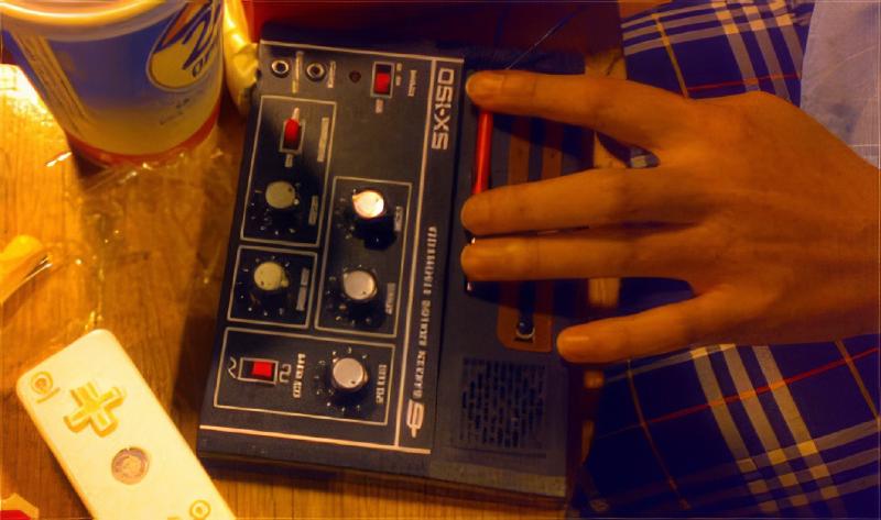 シンセいじくるイマイ君