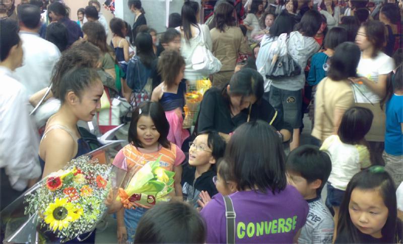 スターツアーズの出演者